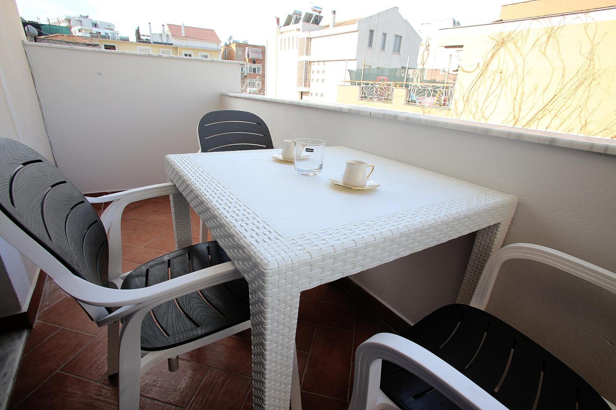 The Met Apartments Durres Exterior photo